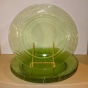 Vintage Pyrex Festiva Spring Green 4 Glass Dinner Plates
